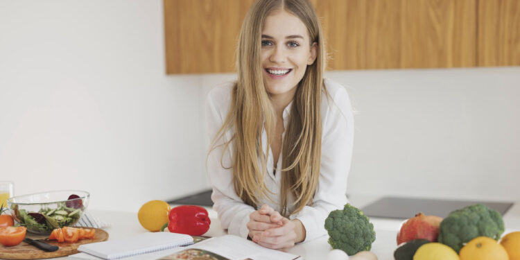 Jak jeść zdrowo i tanio? Dietetyk radzi mieszkańcom Garwolina
